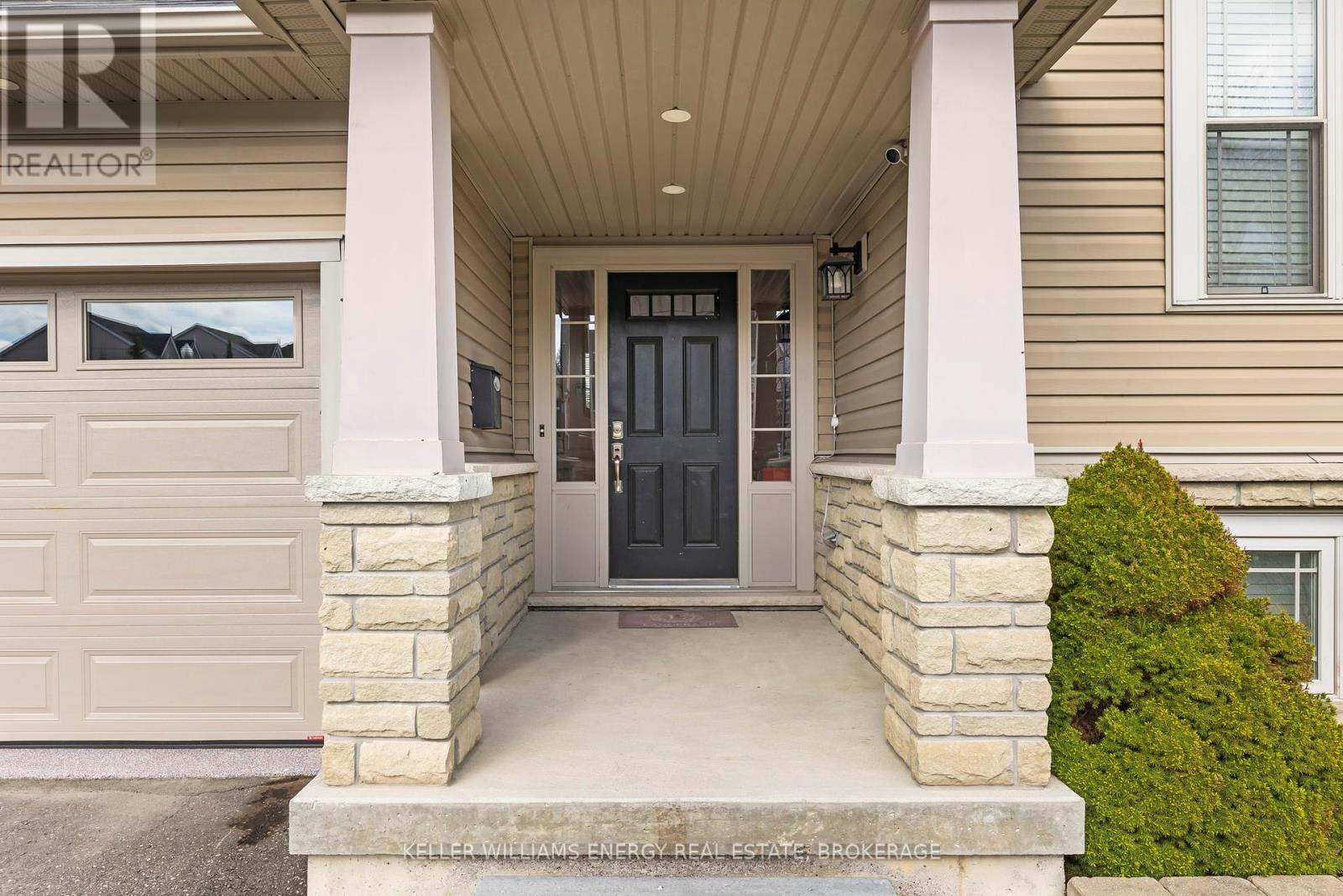104 Bowen Drive, Peterborough North (North), Ontario  K9H 0B8 - Photo 2 - X12135070