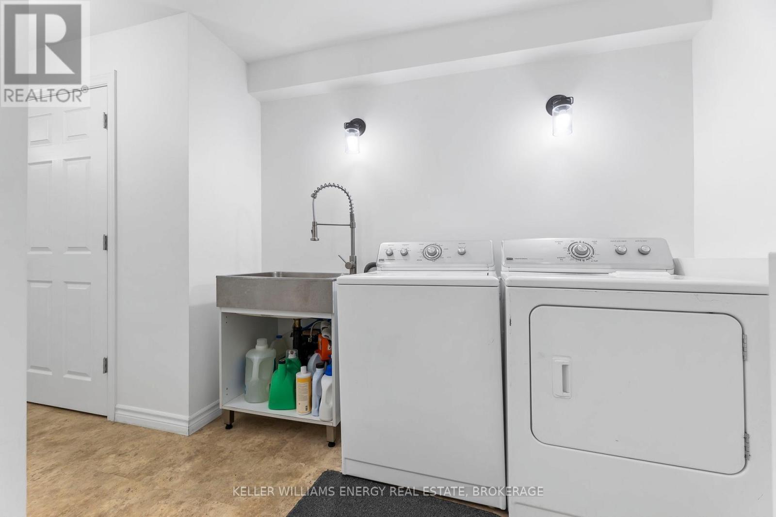 104 Bowen Drive, Peterborough North (North), Ontario  K9H 0B8 - Photo 28 - X12135070