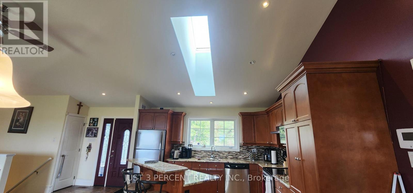 690 County Road 2, Otonabee-South Monaghan, Ontario  K0L 1B0 - Photo 11 - X12135341