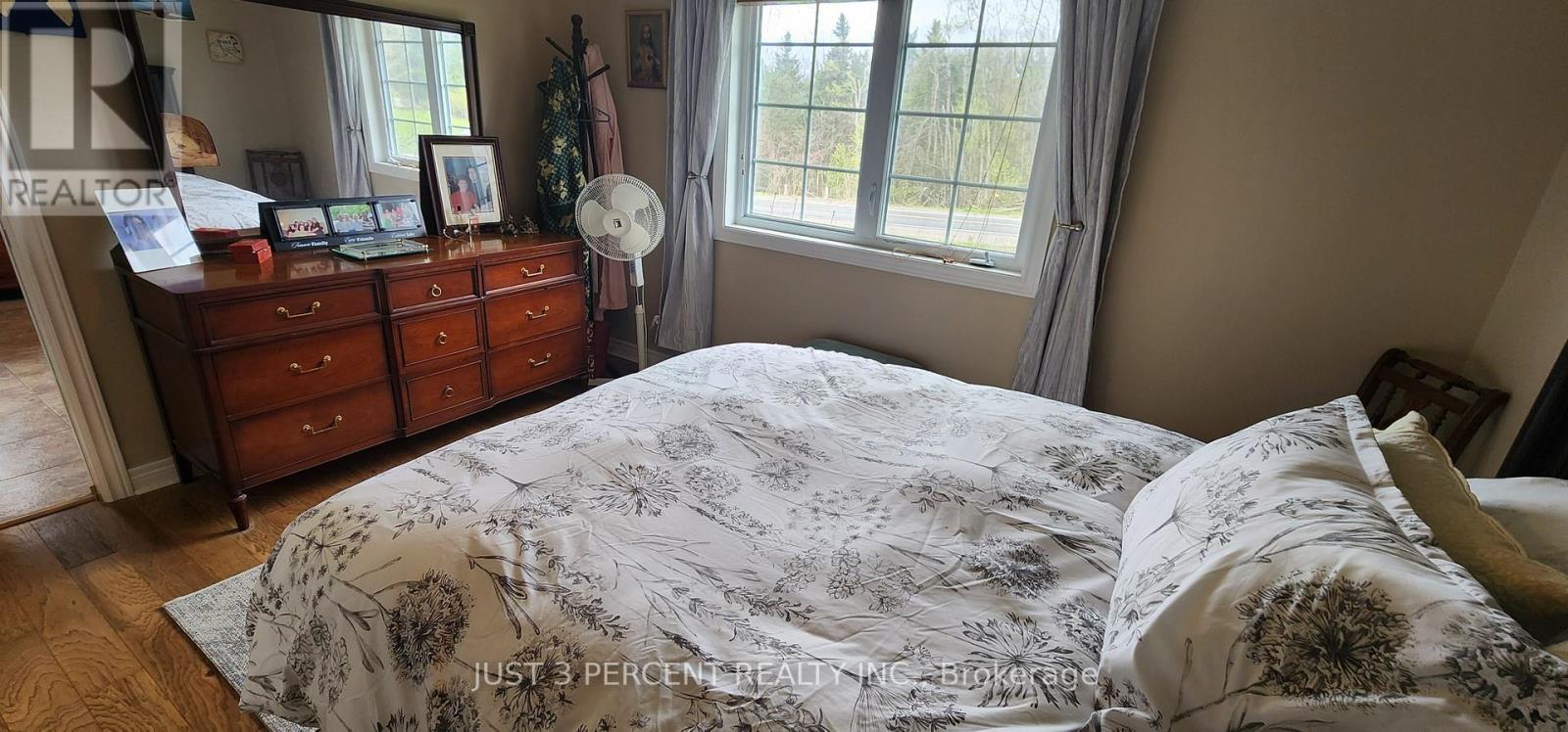 690 County Road 2, Otonabee-South Monaghan, Ontario  K0L 1B0 - Photo 14 - X12135341