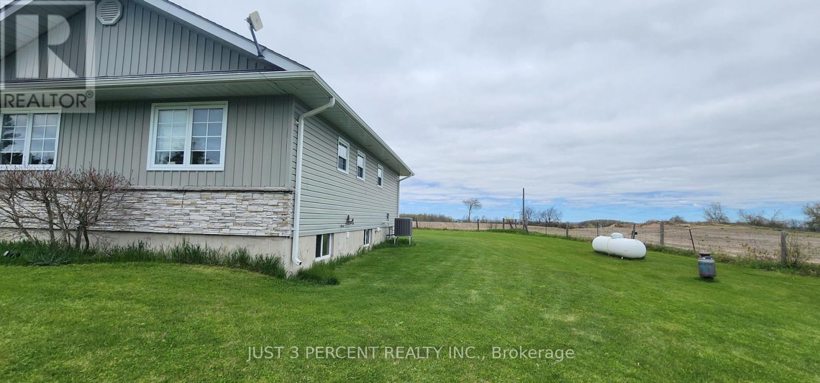 690 County Road 2, Otonabee-South Monaghan, Ontario  K0L 1B0 - Photo 36 - X12135341