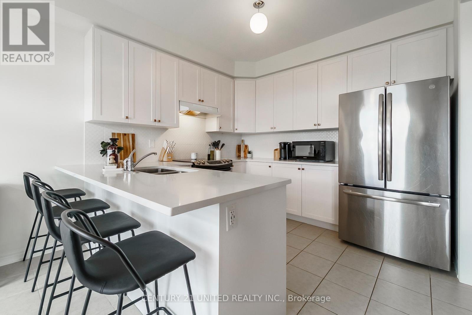 23 Veterans Road, Otonabee-South Monaghan, Ontario  K9J 0K2 - Photo 17 - X12135519
