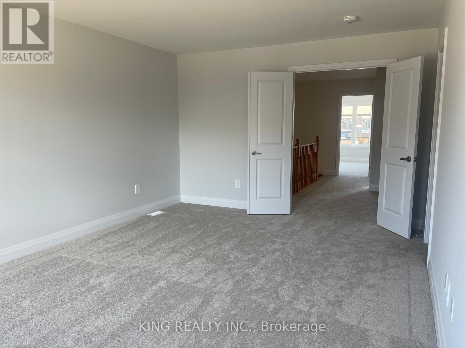 136 Corley Street, Kawartha Lakes (Lindsay), Ontario  K9V 0R4 - Photo 13 - X12135648