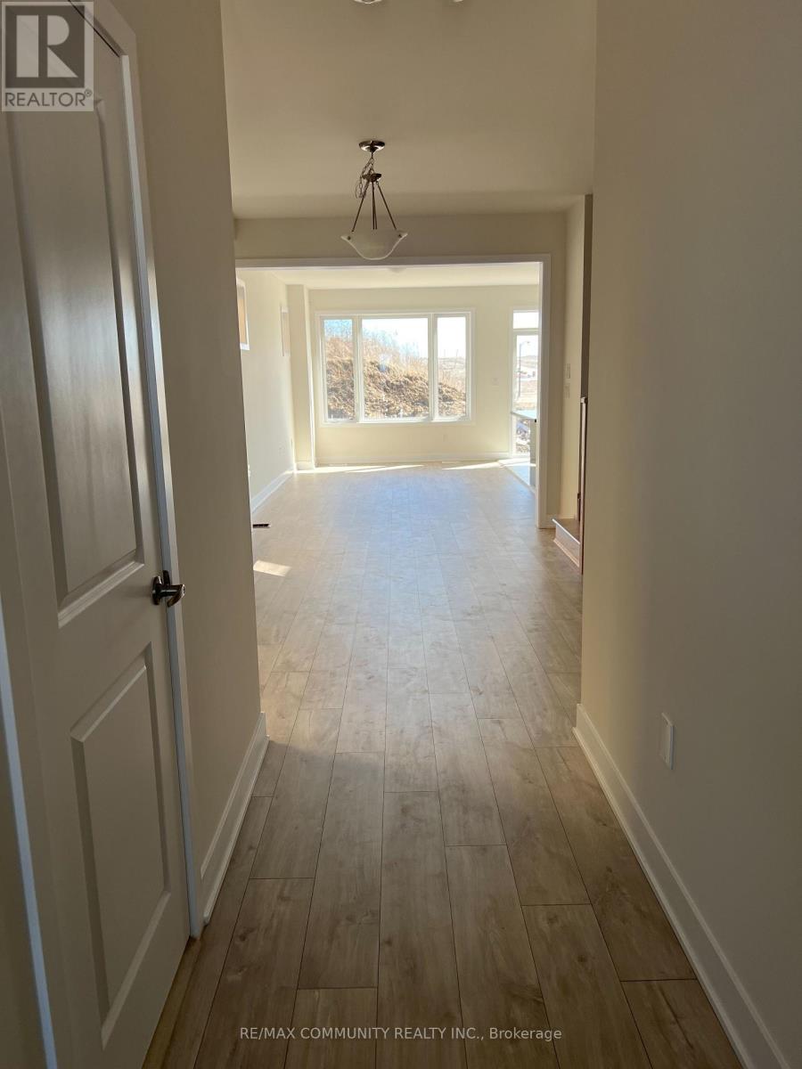 107 Pike Street, Smith-Ennismore-Lakefield, Ontario  K9K 0J5 - Photo 3 - X12135823