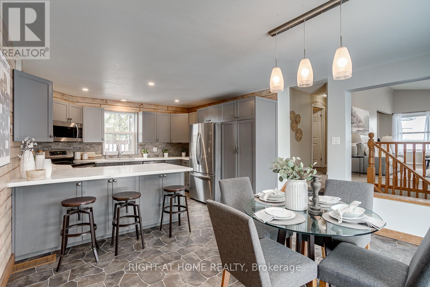 2049 Keene Road, Otonabee-South Monaghan, Ontario  K9J 6X9 - Photo 10 - X12135862