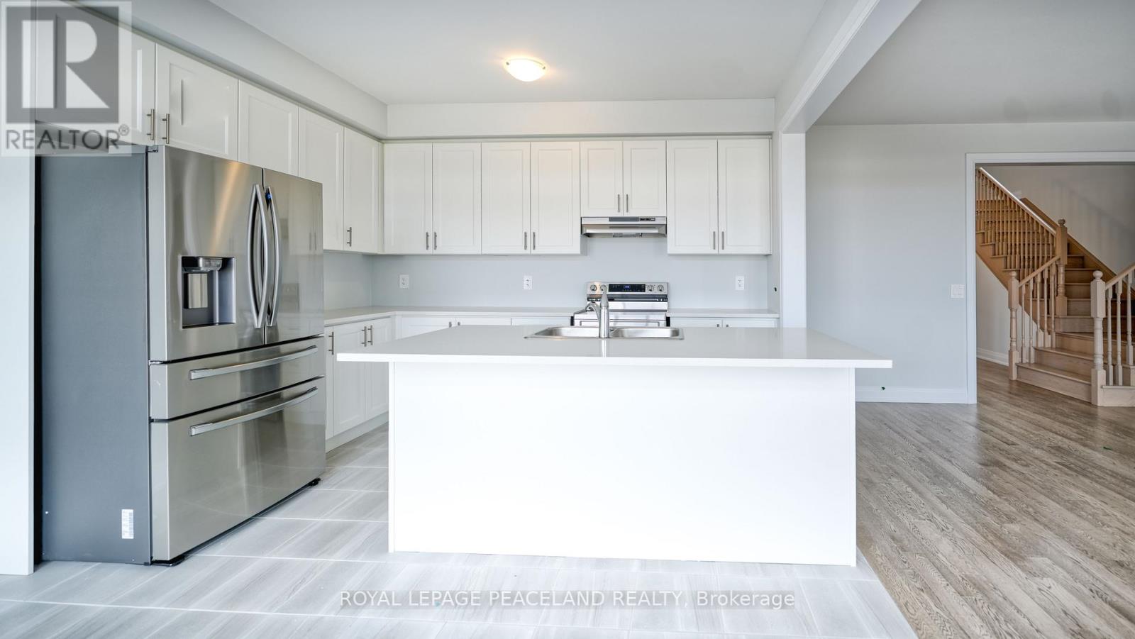 74 Butler Boulevard, Kawartha Lakes (Lindsay), Ontario  K9V 0R9 - Photo 11 - X12136089