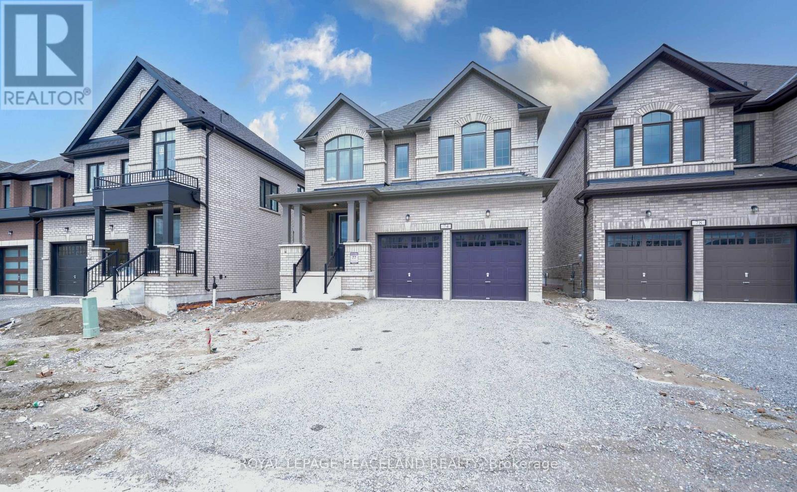 74 Butler Boulevard, Kawartha Lakes (Lindsay), Ontario  K9V 0R9 - Photo 2 - X12136089