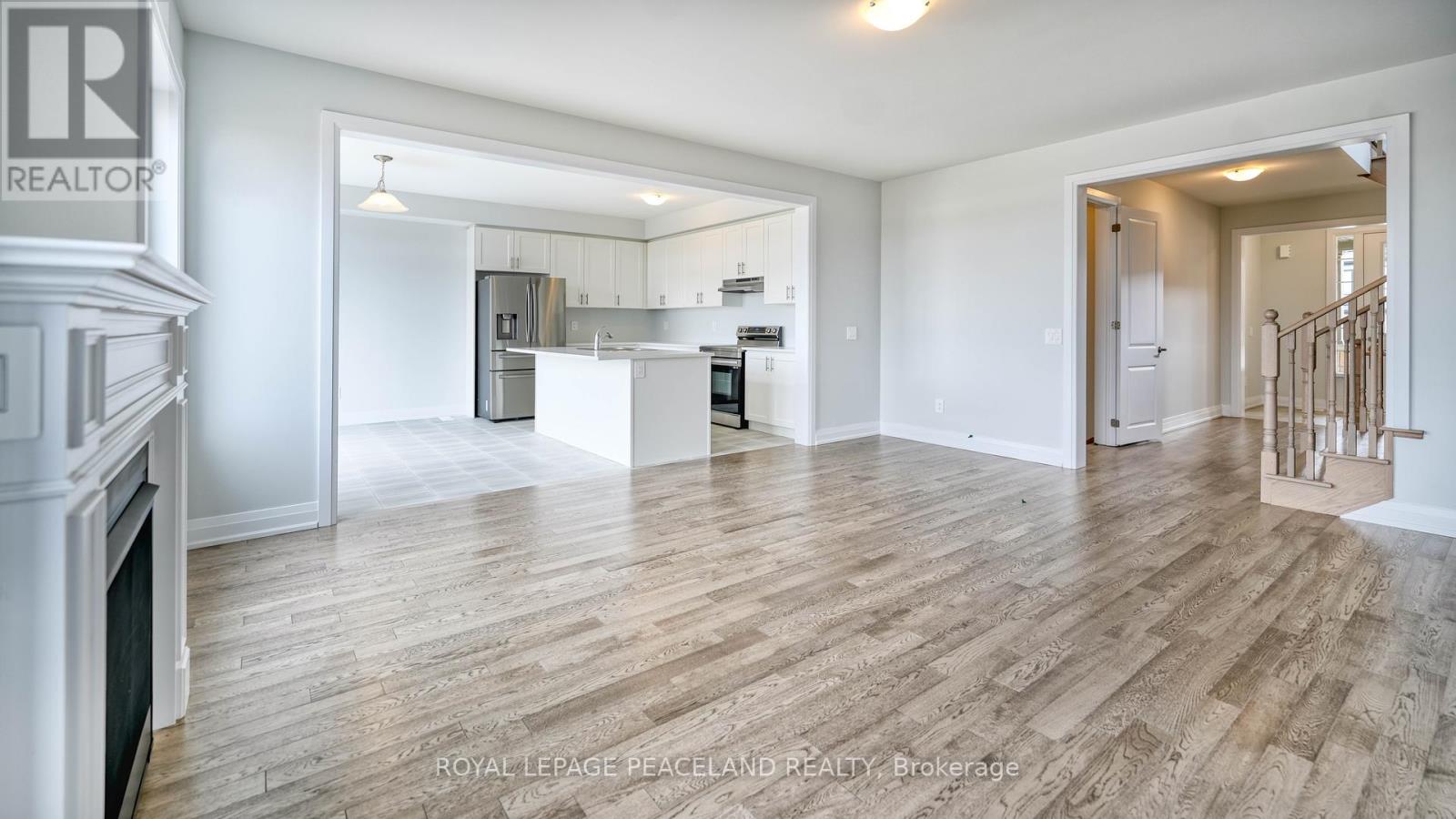 74 Butler Boulevard, Kawartha Lakes (Lindsay), Ontario  K9V 0R9 - Photo 8 - X12136089