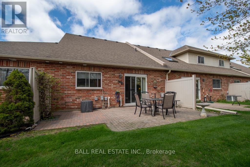 30 Charles Court, Smith-Ennismore-Lakefield (Lakefield), Ontario  K0L 2H0 - Photo 31 - X12136564