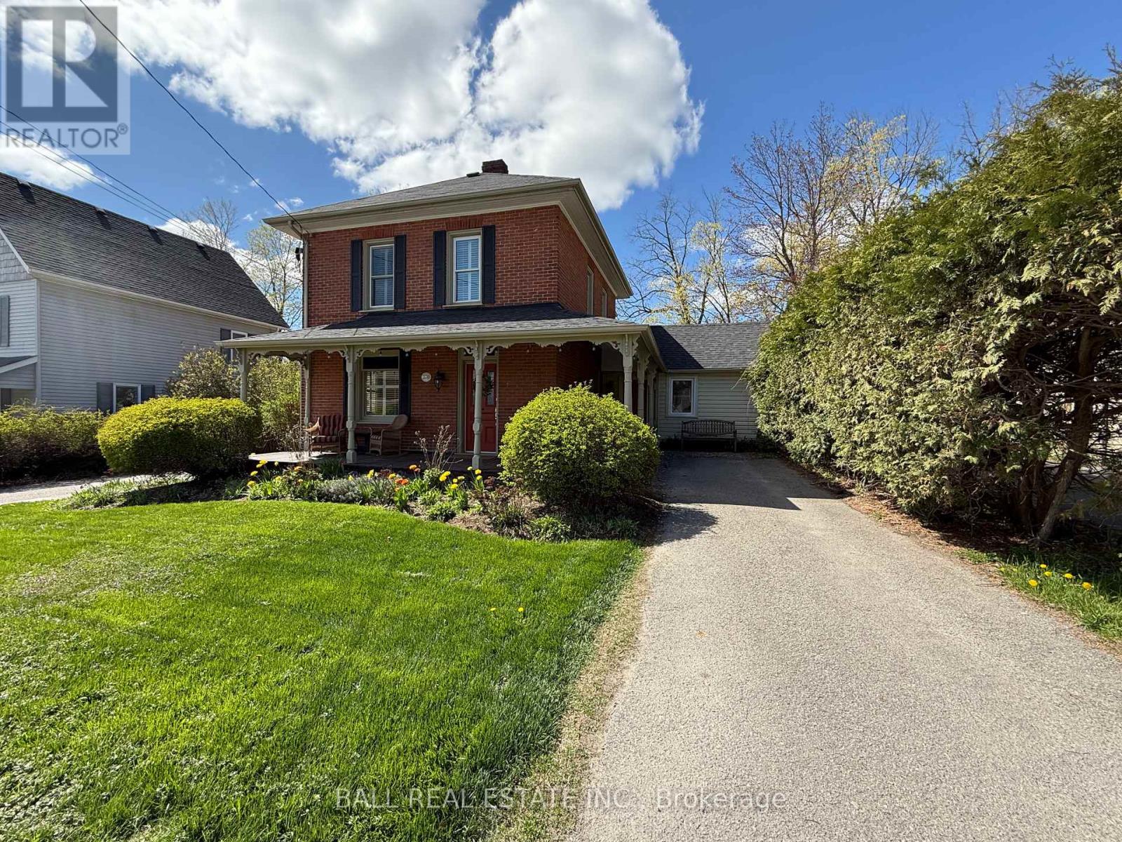 170 Queen Street, Selwyn, Ontario  K0L 2H0 - Photo 4 - X12136569