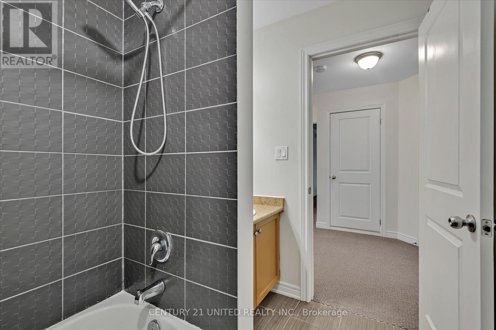 561 Grange Way, Peterborough North (North), Ontario  K9H 0G7 - Photo 38 - X12136595