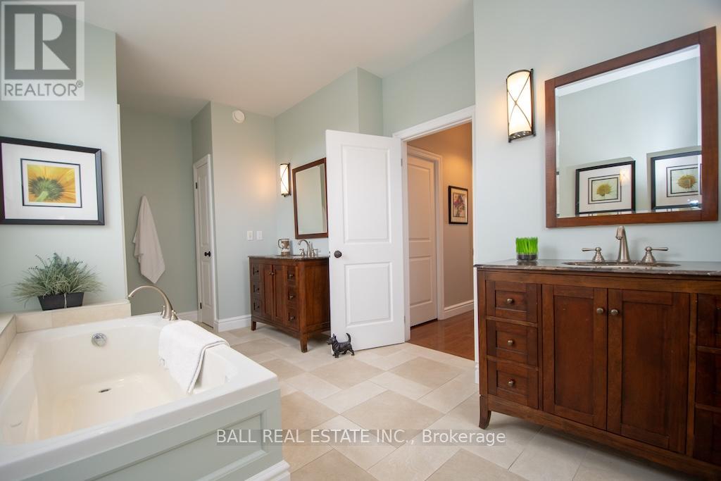 164 Arnott Drive, Selwyn, Ontario  K0L 1T0 - Photo 31 - X12136674