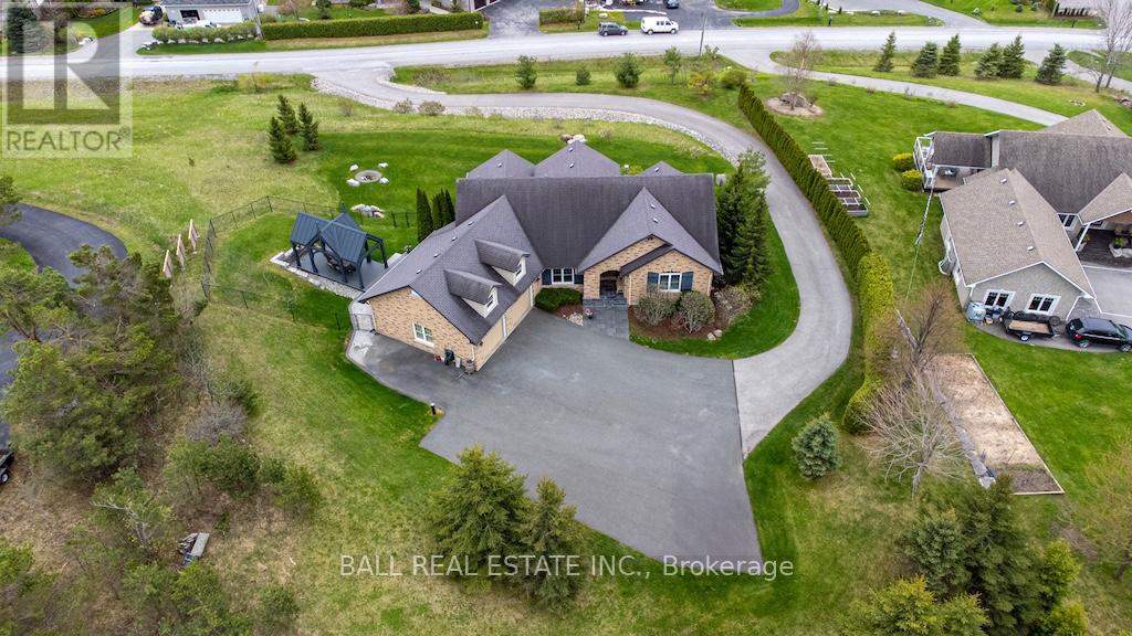 164 Arnott Drive, Selwyn, Ontario  K0L 1T0 - Photo 43 - X12136674