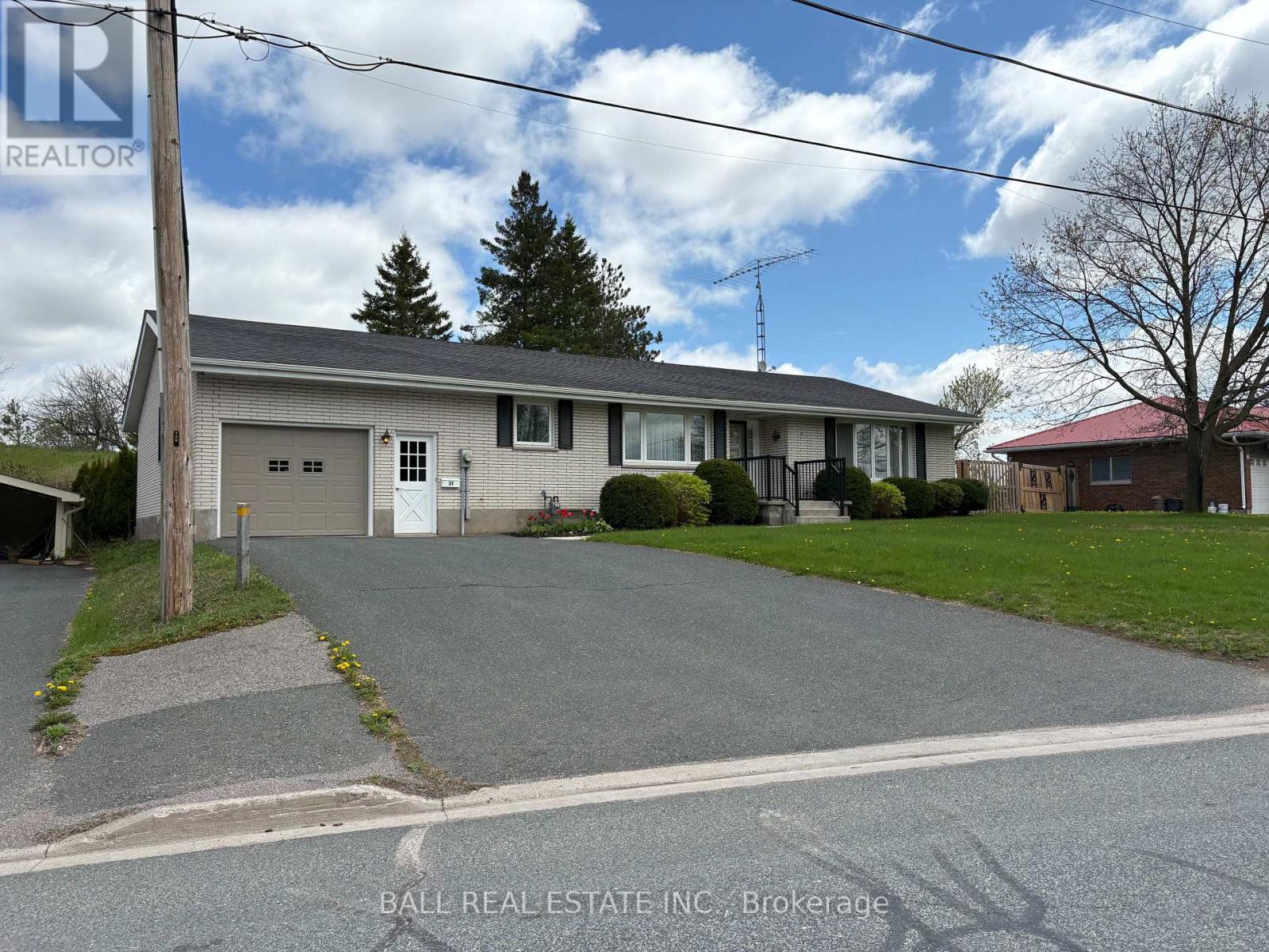 37 COUNTY RD 40 N, asphodel-norwood (norwood), Ontario