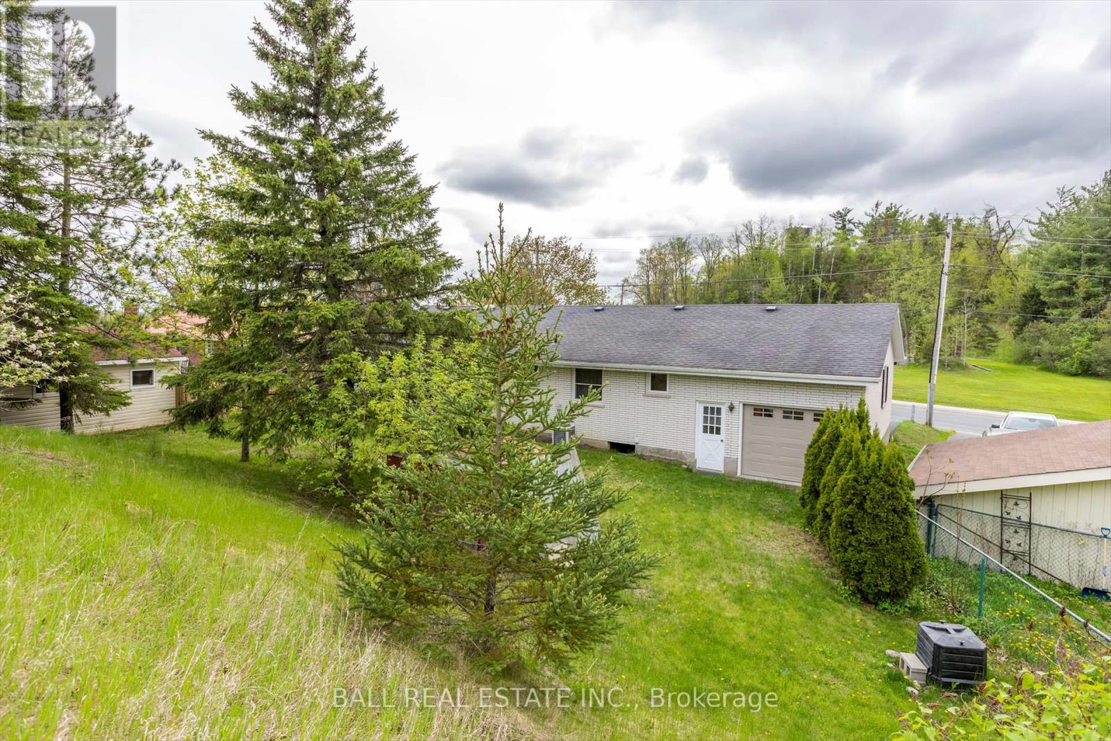 37 County Rd 40 N, Asphodel-Norwood (Norwood), Ontario  K0L 2V0 - Photo 27 - X12136783