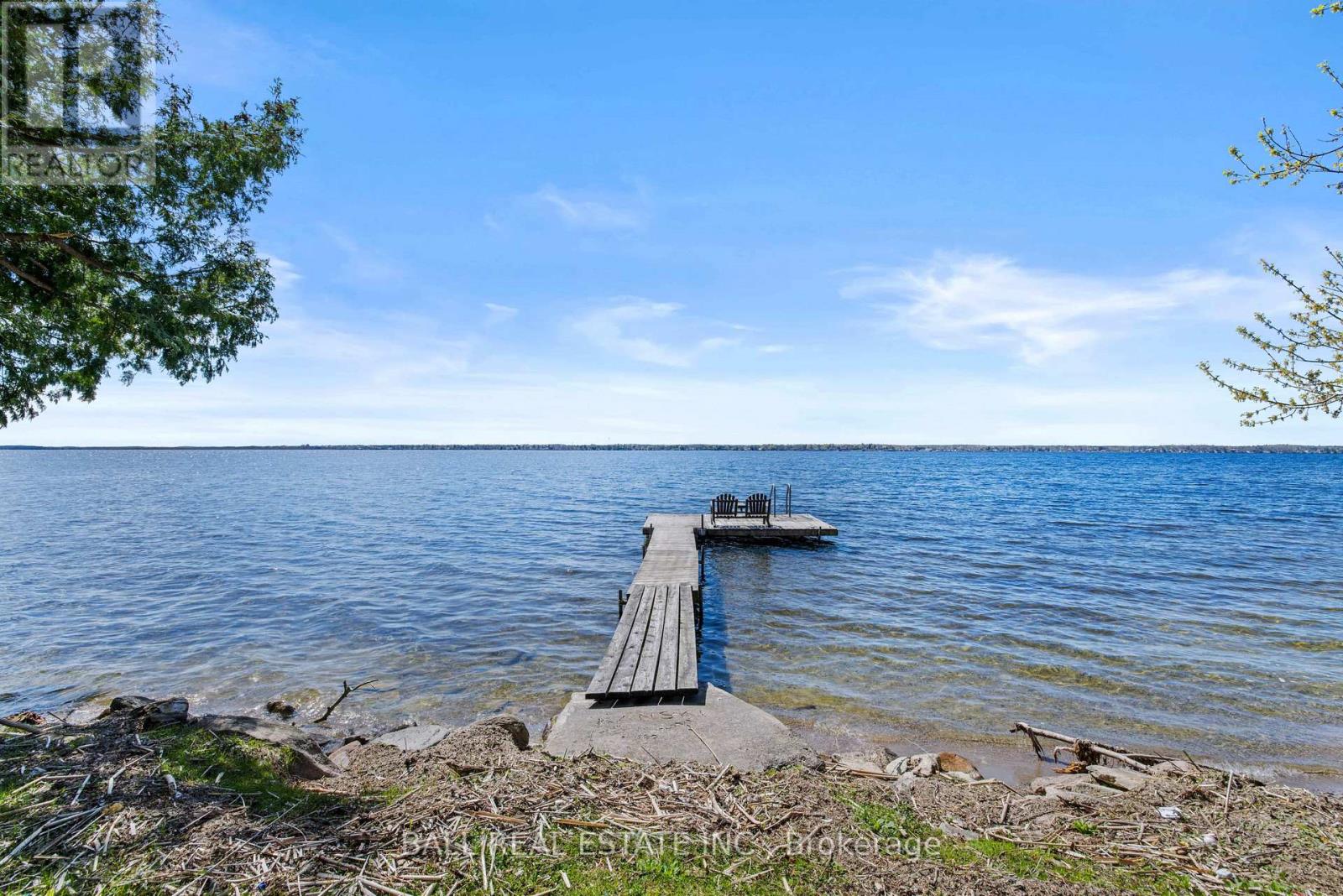 53 Rustic Bay Street, Kawartha Lakes (Lindsay), Ontario  K9V 4R6 - Photo 11 - X12136823