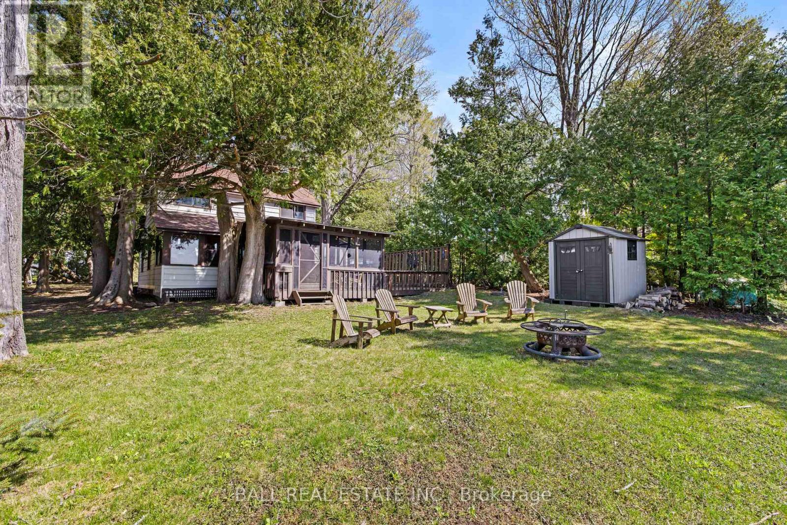 53 Rustic Bay Street, Kawartha Lakes (Lindsay), Ontario  K9V 4R6 - Photo 13 - X12136823