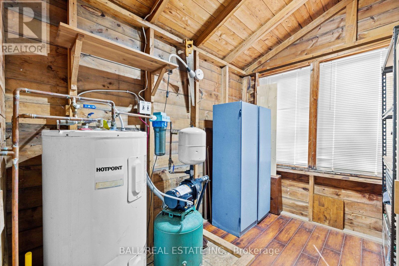 53 Rustic Bay Street, Kawartha Lakes (Lindsay), Ontario  K9V 4R6 - Photo 20 - X12136823