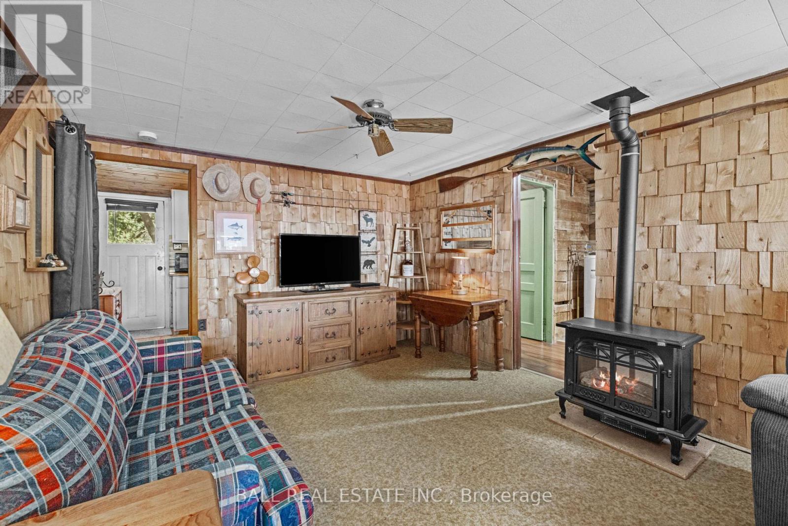 53 Rustic Bay Street, Kawartha Lakes (Lindsay), Ontario  K9V 4R6 - Photo 30 - X12136823