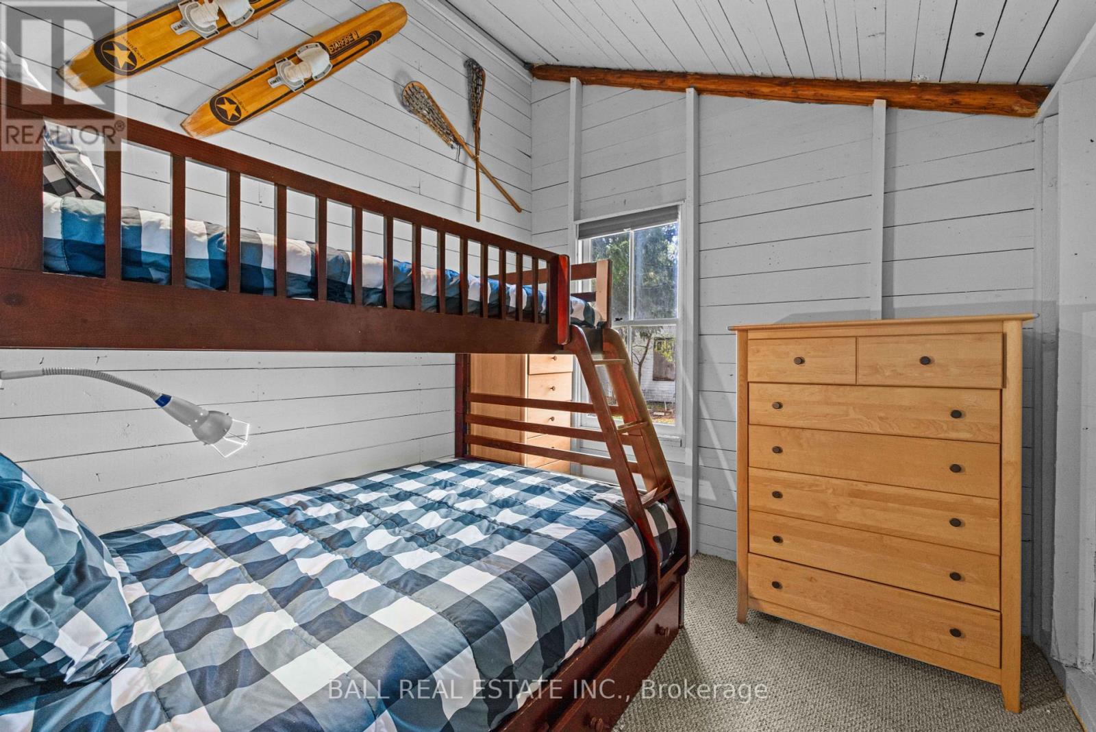53 Rustic Bay Street, Kawartha Lakes (Lindsay), Ontario  K9V 4R6 - Photo 40 - X12136823