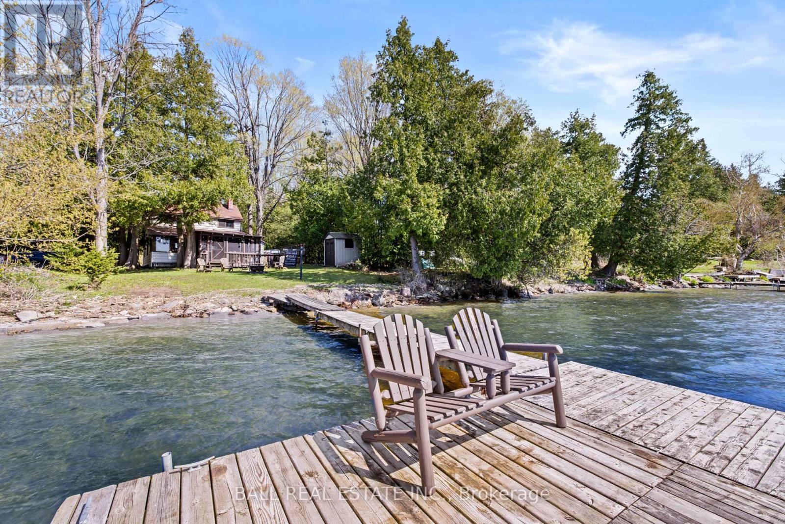 53 Rustic Bay Street, Kawartha Lakes (Lindsay), Ontario  K9V 4R6 - Photo 8 - X12136823