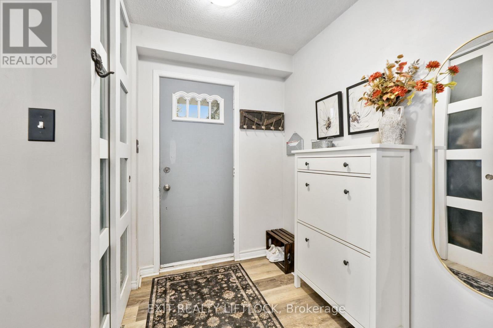 36 Kawartha Heights Boulevard, Peterborough West (Central), Ontario  K9J 8B3 - Photo 24 - X12136865