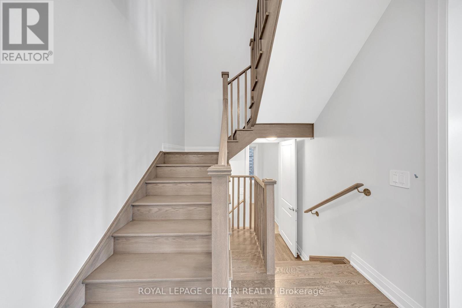 21 Walters Street, Kawartha Lakes (Lindsay), Ontario  K9V 0S2 - Photo 12 - X12136542