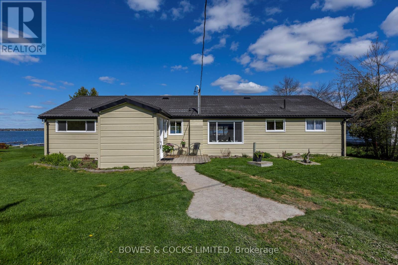 525 Gault Road, Smith-Ennismore-Lakefield, Ontario  K0L 1T0 - Photo 4 - X12136965