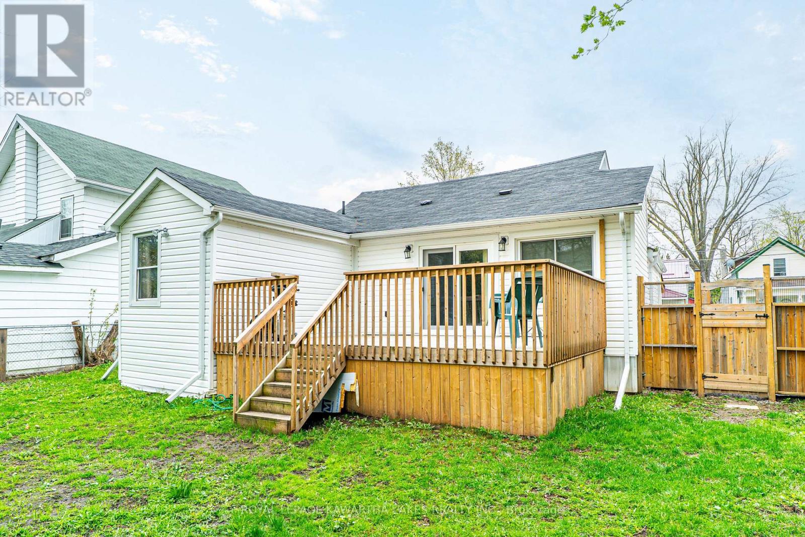 68 Ridout Street, Kawartha Lakes (Lindsay), Ontario  K9V 2B8 - Photo 26 - X12137233