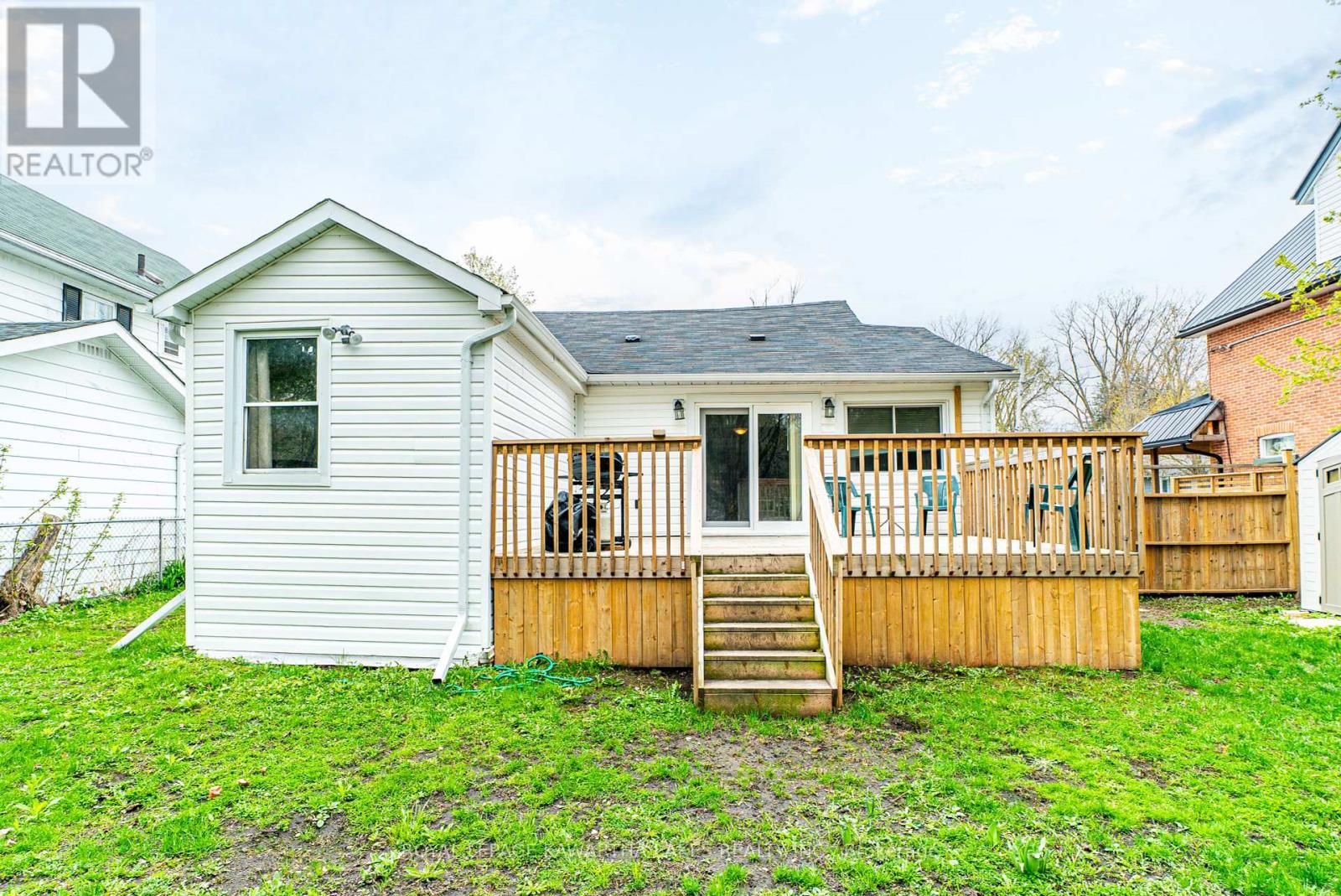 68 Ridout Street, Kawartha Lakes (Lindsay), Ontario  K9V 2B8 - Photo 27 - X12137233