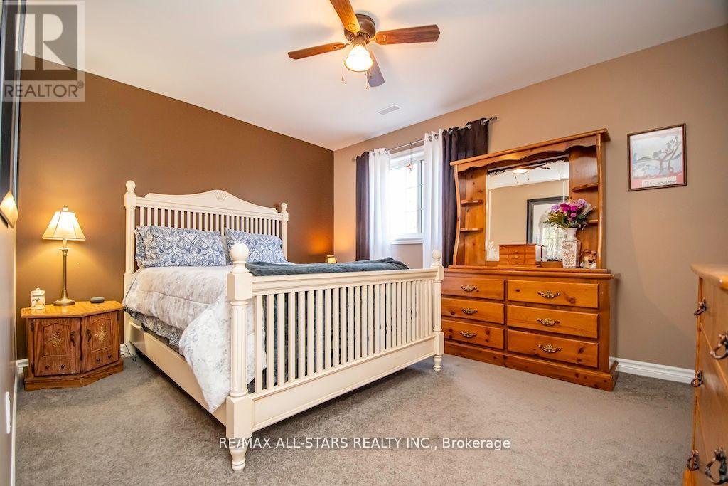 20 Mccreedie Street, Kawartha Lakes (Lindsay), Ontario  K9V 4R1 - Photo 22 - X12137172