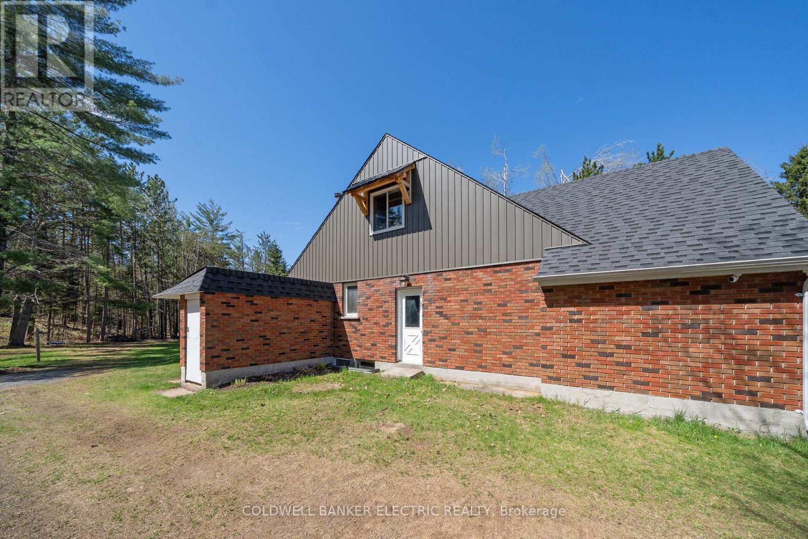 8290 Highway 28, North Kawartha, Ontario  K0L 1A0 - Photo 32 - X12137312