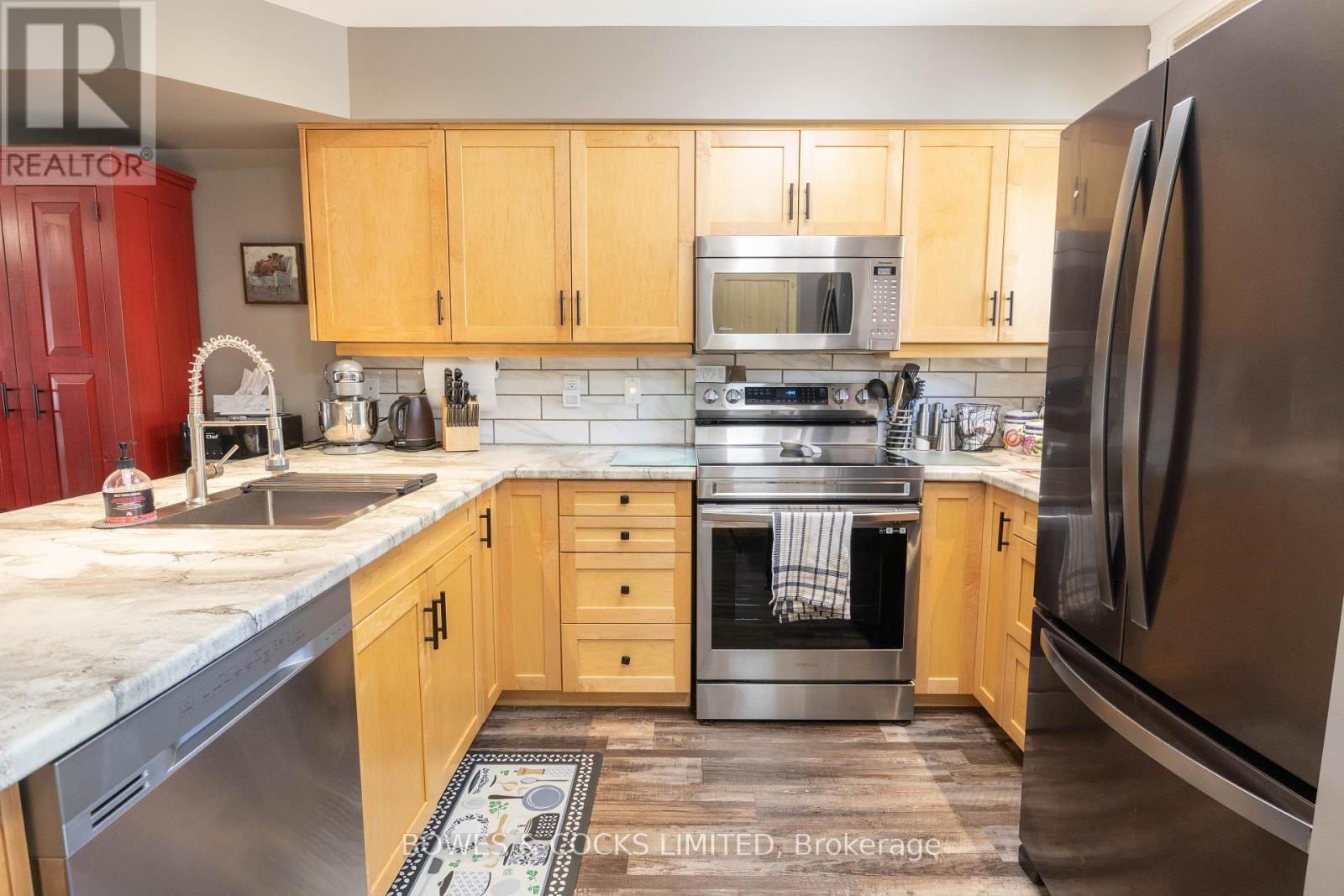 18 - 1579 Anstruther Lake Road, North Kawartha, Ontario  K0L 1A0 - Photo 4 - X12137326