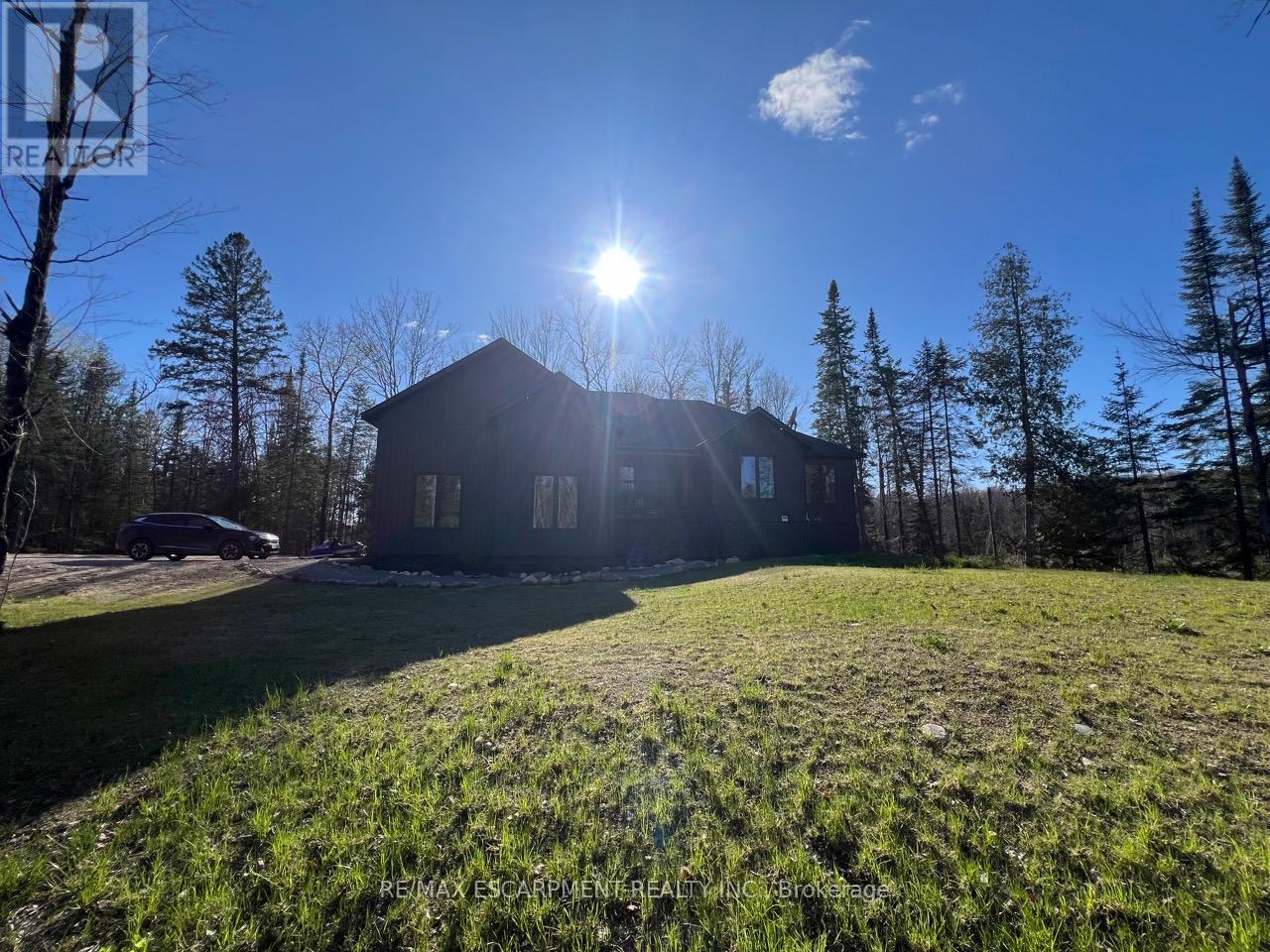 12407 County Road 503, Highlands East (Glamorgan), Ontario  K0L 2Y0 - Photo 33 - X12137070