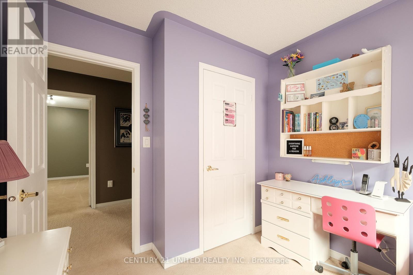 1403 Ireland Drive, Peterborough West (North), Ontario  K9K 0A7 - Photo 12 - X12137384