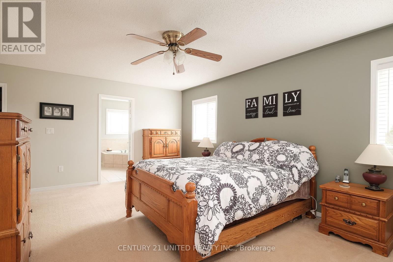 1403 Ireland Drive, Peterborough West (North), Ontario  K9K 0A7 - Photo 16 - X12137384