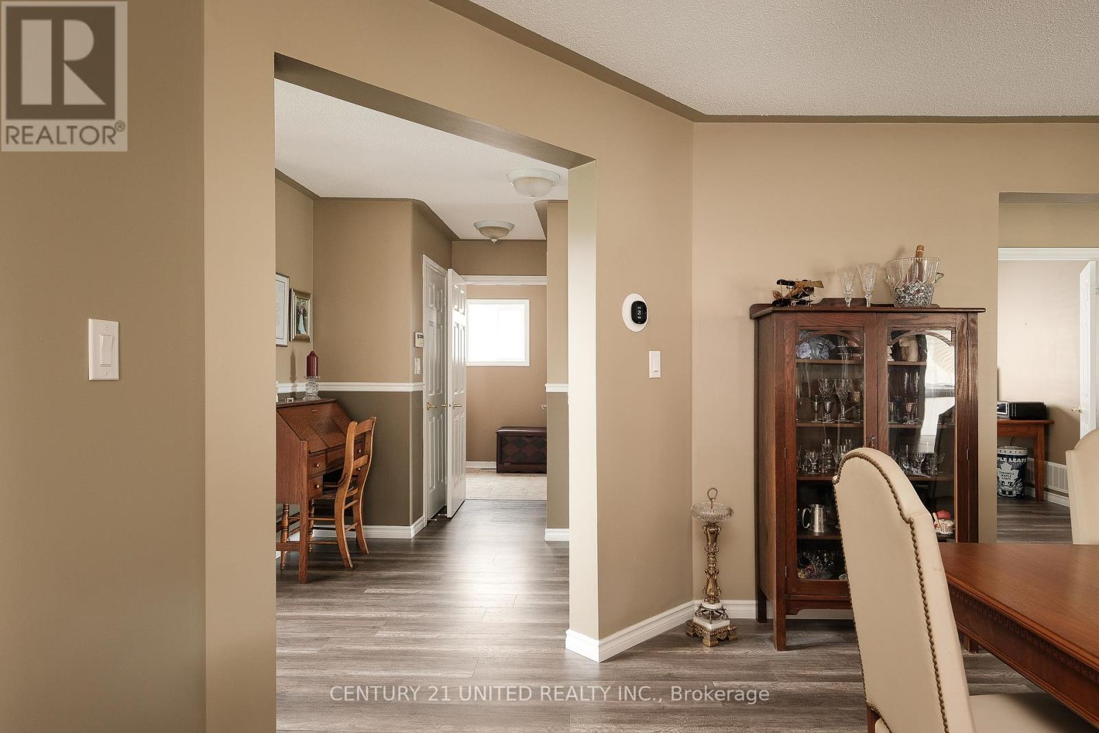 1403 Ireland Drive, Peterborough West (North), Ontario  K9K 0A7 - Photo 24 - X12137384
