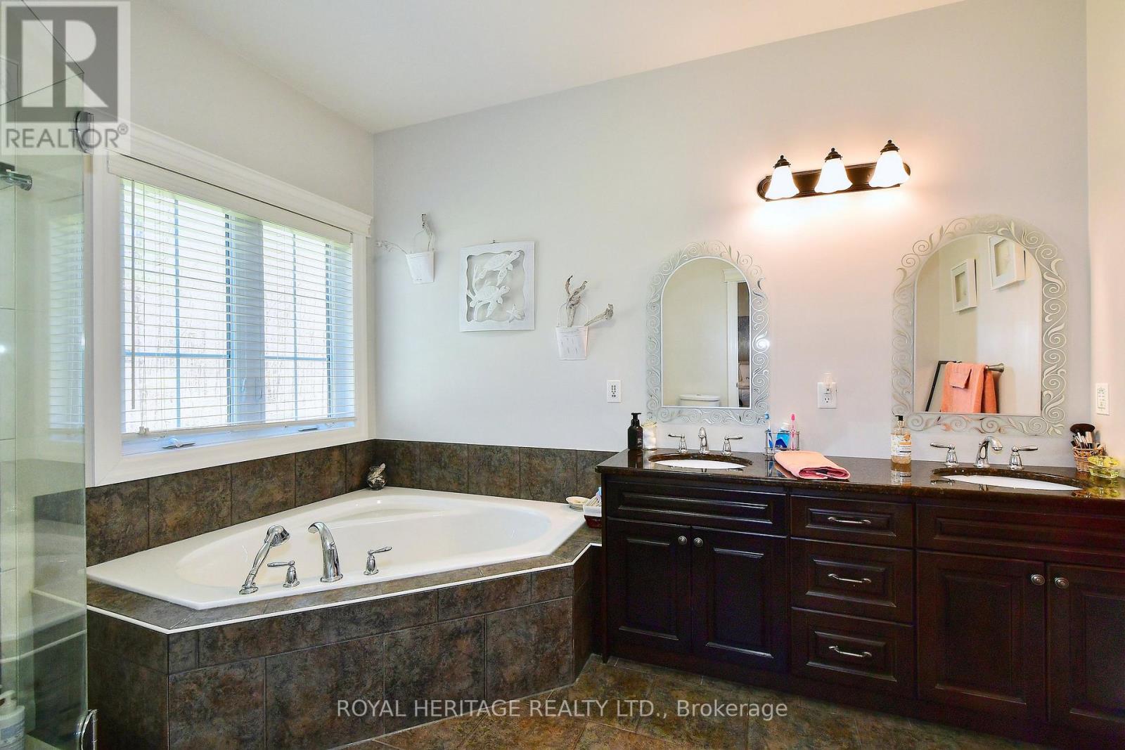 134 Mitchell Crescent, Trent Lakes, Ontario  K0L 1J0 - Photo 26 - X12137388