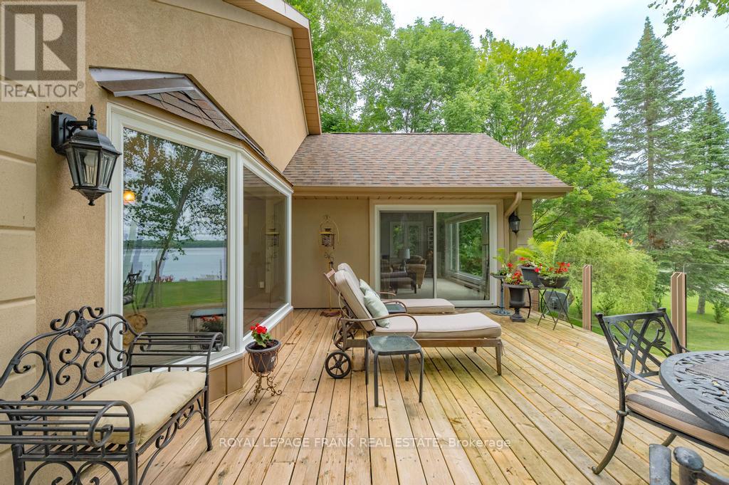 60 Mystic Point Road, Trent Lakes, Ontario  K0L 1J0 - Photo 14 - X12137395