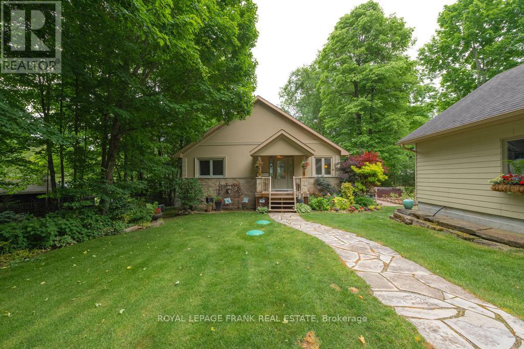 60 Mystic Point Road, Trent Lakes, Ontario  K0L 1J0 - Photo 5 - X12137395