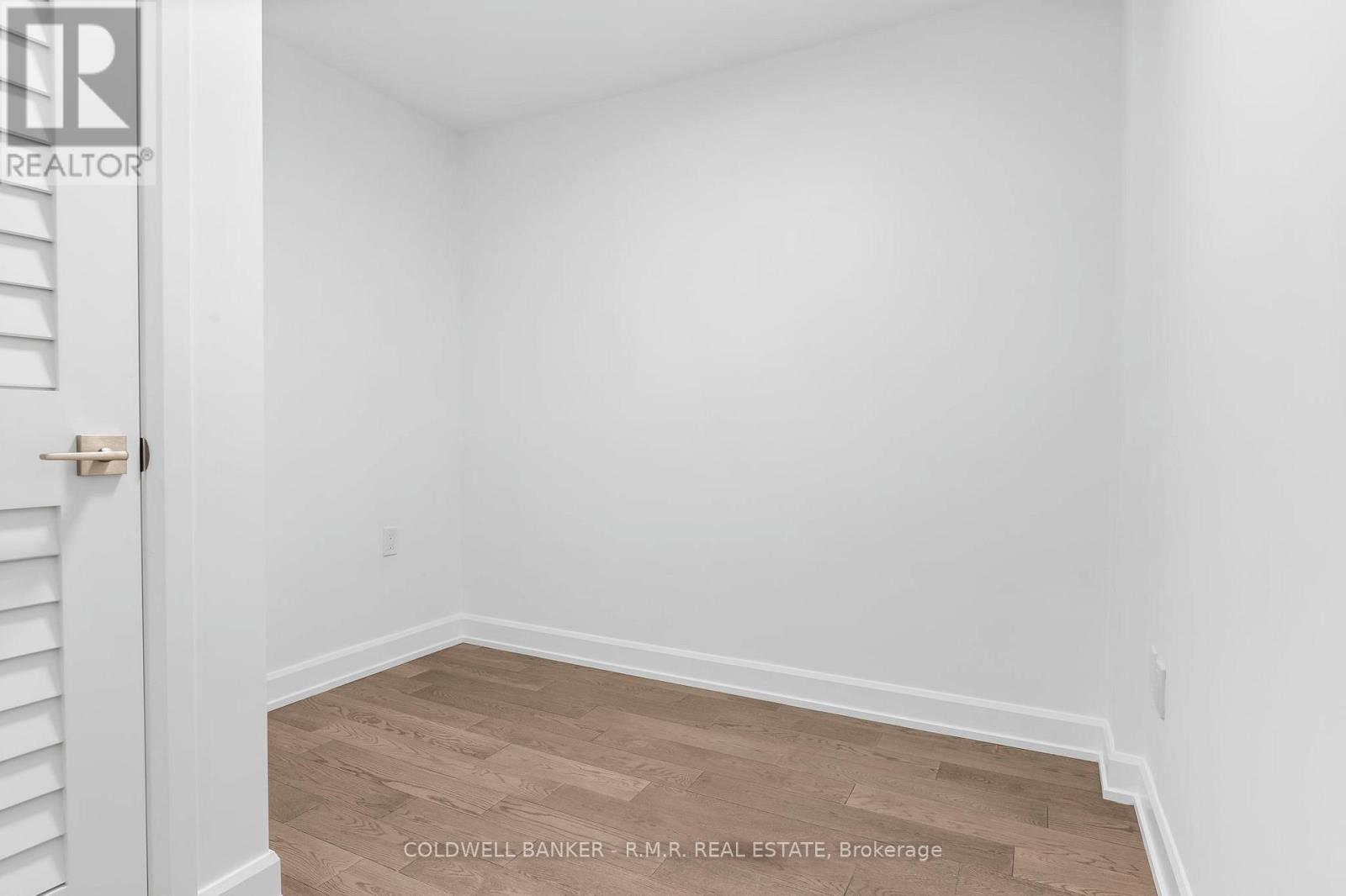 708 - 195 Hunter Street, Peterborough East (Central), Ontario  K9H 1G9 - Photo 5 - X12137582