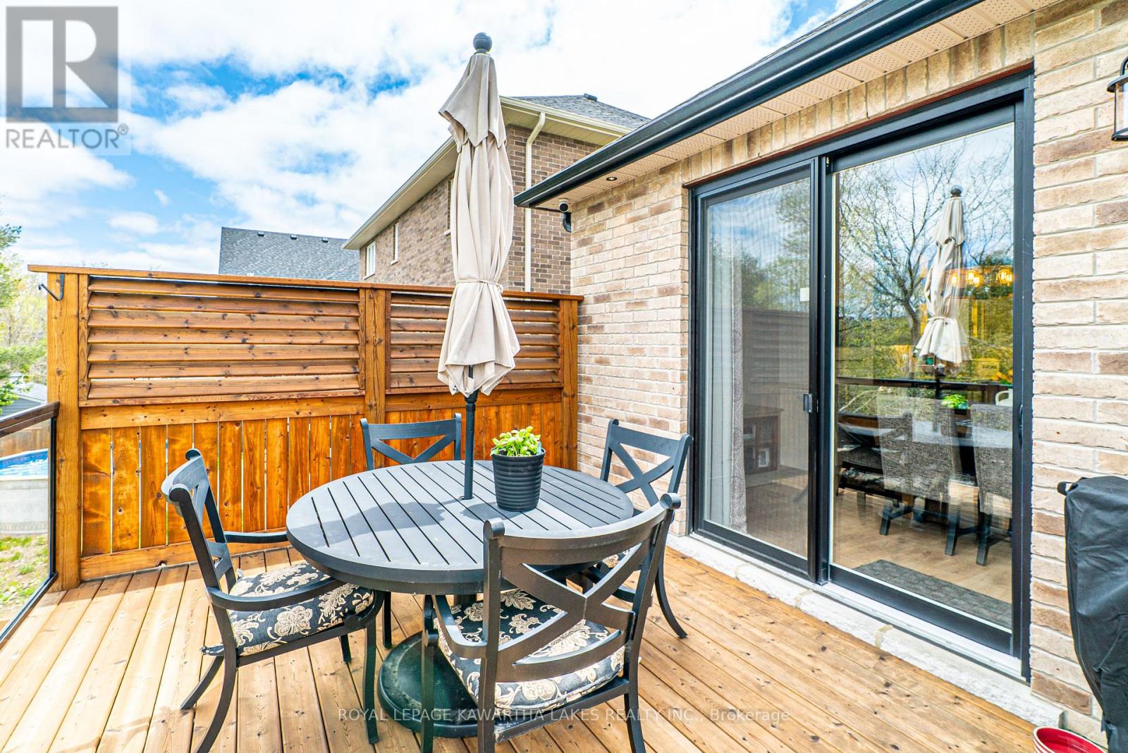 24 Alcorn Drive, Kawartha Lakes (Lindsay), Ontario  K9V 0N1 - Photo 47 - X12137614