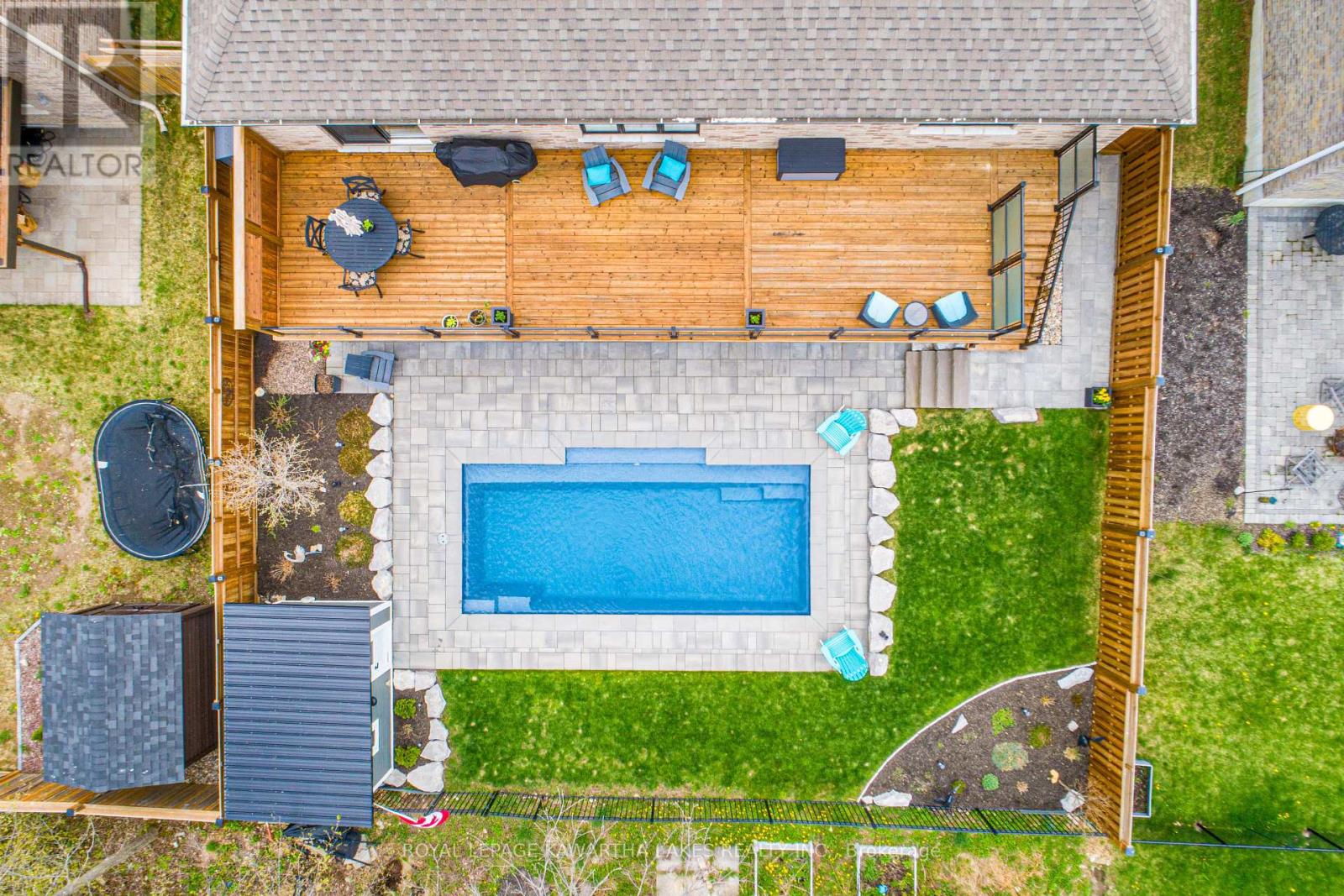24 Alcorn Drive, Kawartha Lakes (Lindsay), Ontario  K9V 0N1 - Photo 49 - X12137614