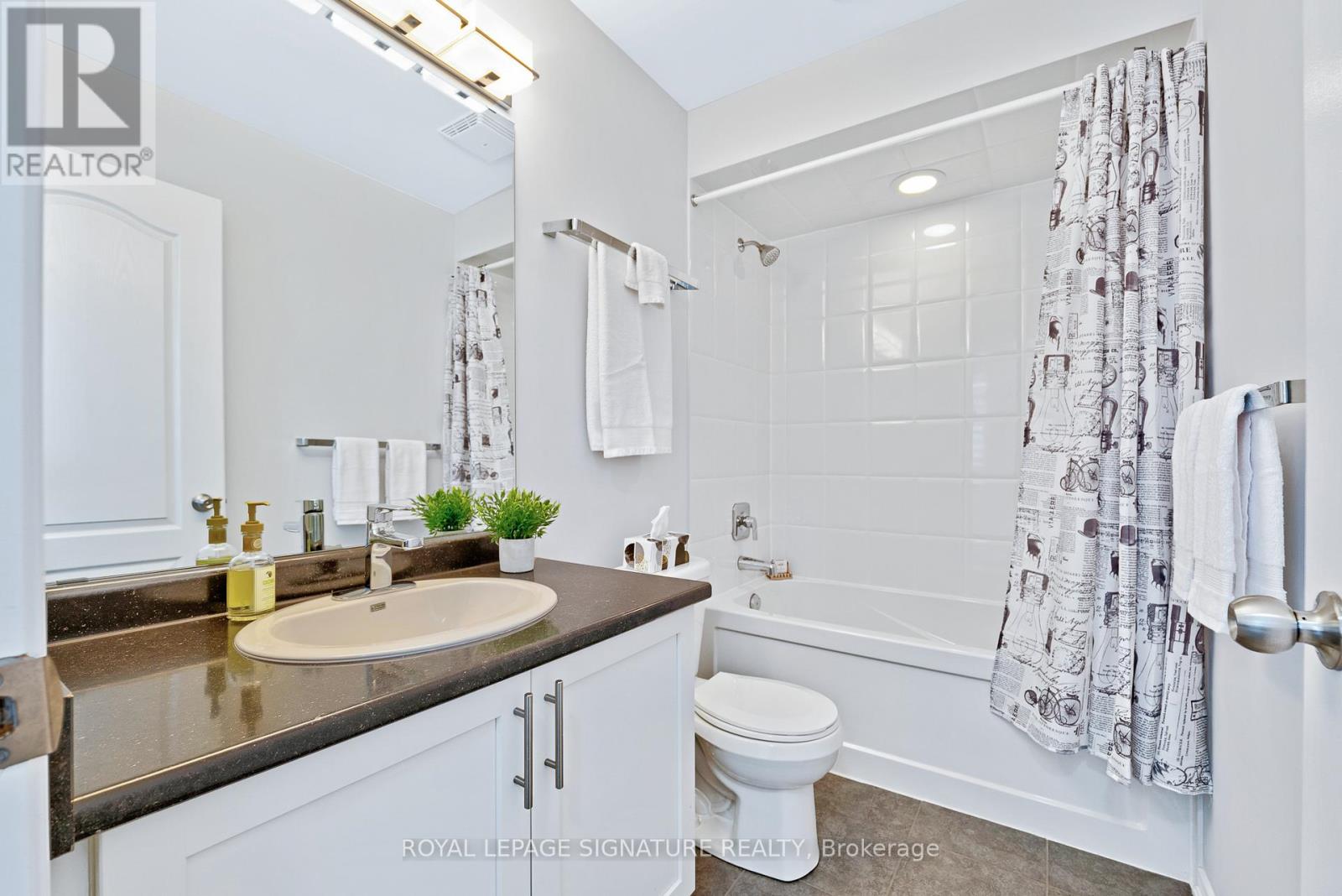 322 Lakebreeze Drive, Clarington (Newcastle), Ontario  L1B 0A1 - Photo 25 - E12137364