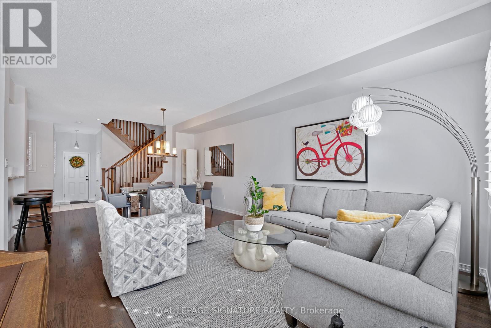 322 Lakebreeze Drive, Clarington (Newcastle), Ontario  L1B 0A1 - Photo 3 - E12137364