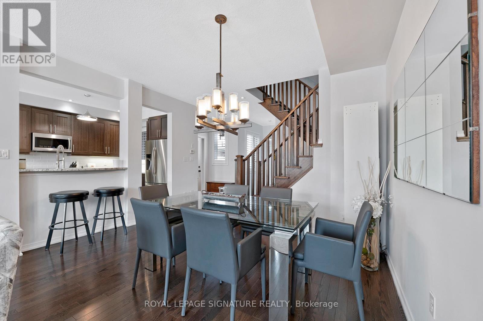 322 Lakebreeze Drive, Clarington (Newcastle), Ontario  L1B 0A1 - Photo 6 - E12137364