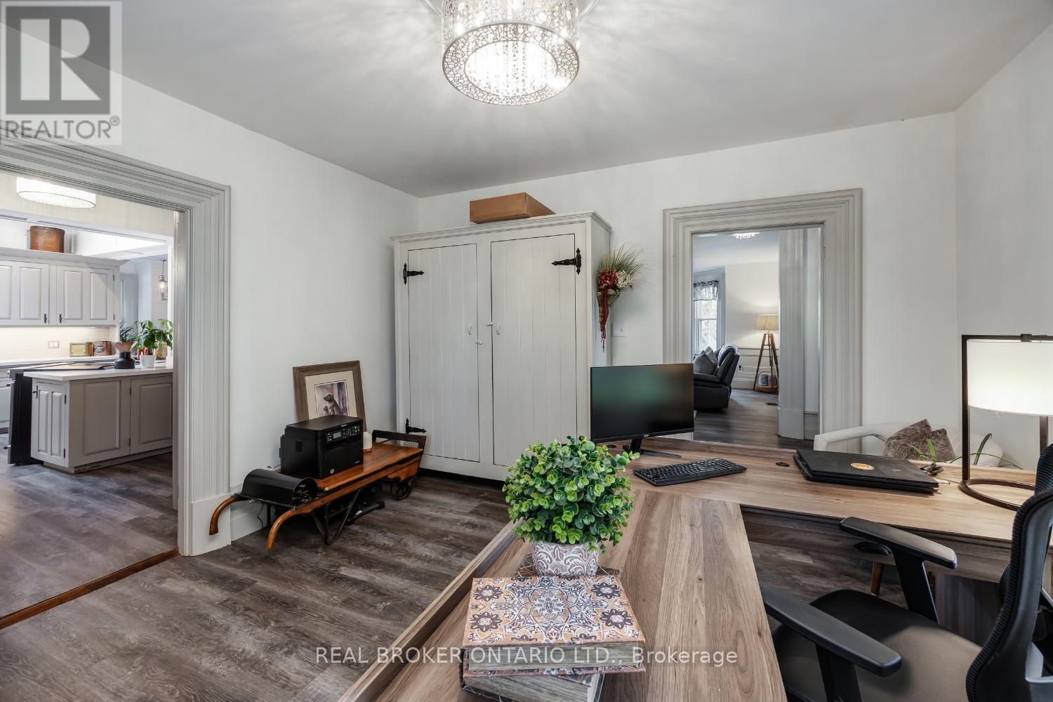 832 Highway 7a, Kawartha Lakes (Manvers), Ontario  L0A 1A0 - Photo 19 - X12137975