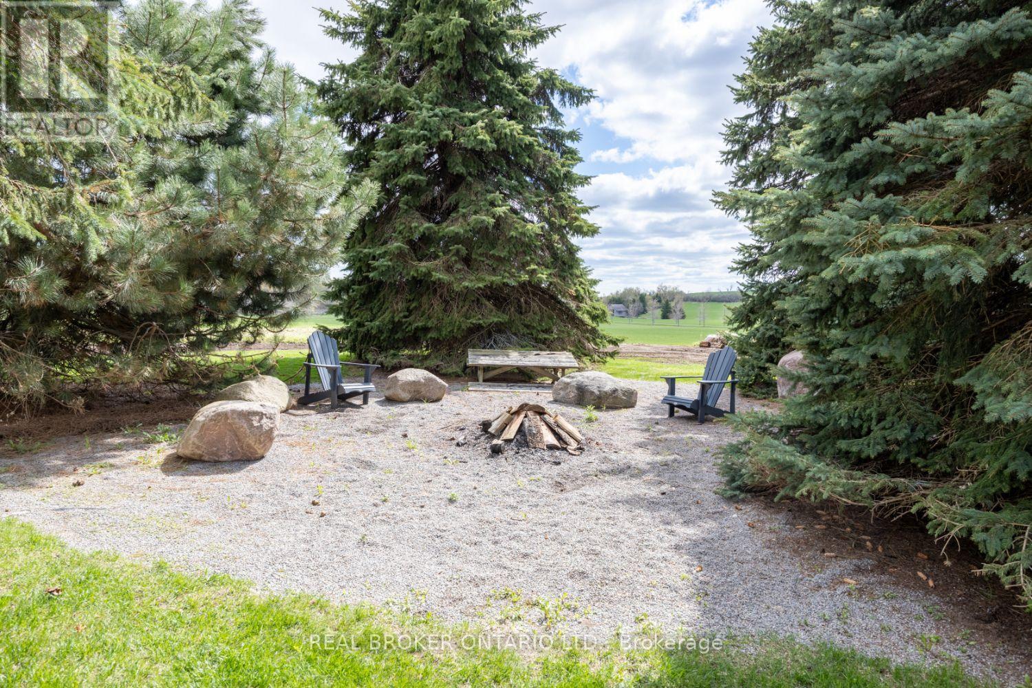 832 Highway 7a, Kawartha Lakes (Manvers), Ontario  L0A 1A0 - Photo 44 - X12137975