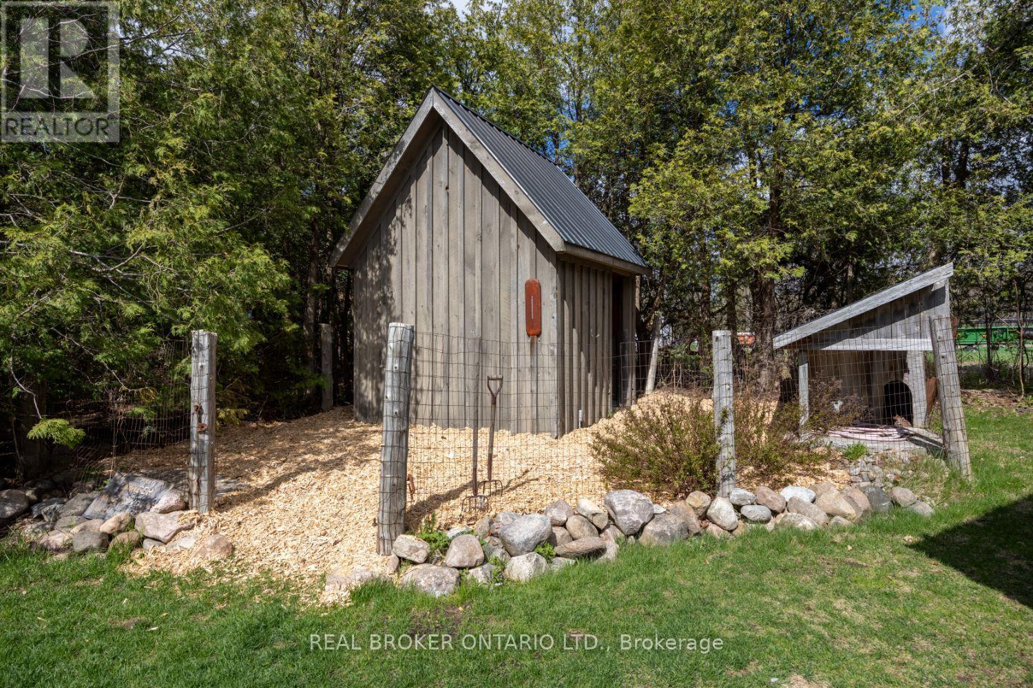 832 Highway 7a, Kawartha Lakes (Manvers), Ontario  L0A 1A0 - Photo 46 - X12137975