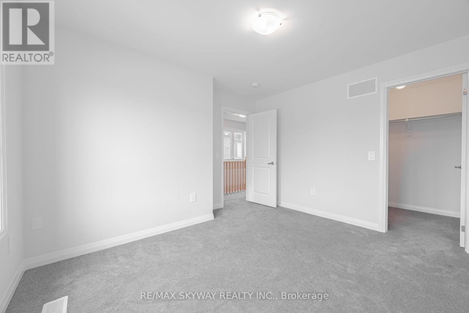 26 Corley Street, Kawartha Lakes (Lindsay), Ontario  K9V 5R8 - Photo 26 - X12137719
